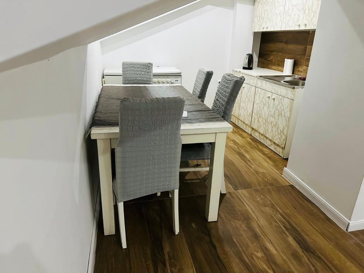 Sa Apartment Gjilan Eksteriør billede